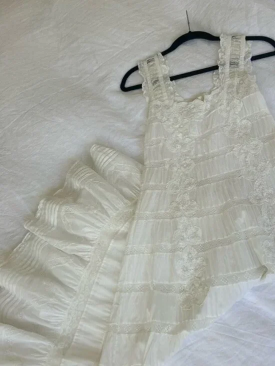 Doen Angeletta Dress in Salt - Picture 7 of 9